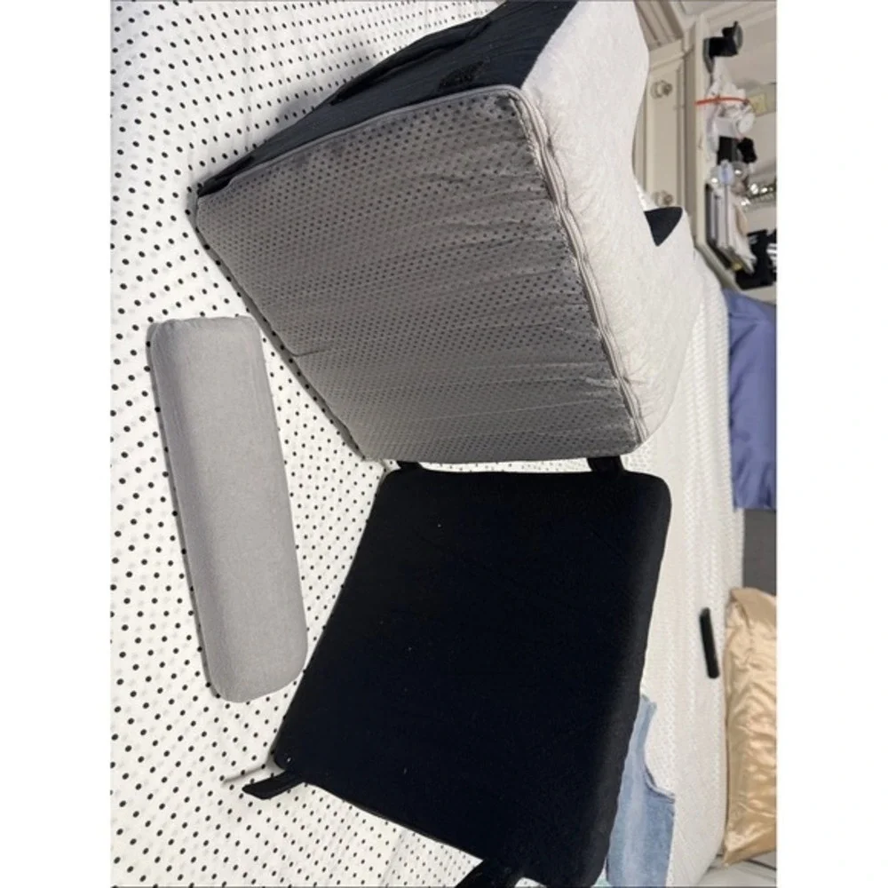 Orthopedic Leg Elevation Pillow Adjustable Height Post Surgery Recovery Wedge